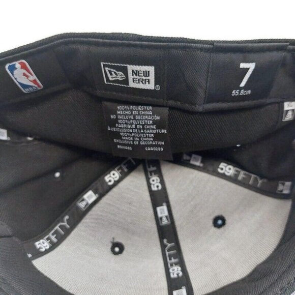 59Fifty New Era Mens Size 7 NBA Brooklyn Nets Fitted Hat Cap Pennant Patch Black - Picture 7 of 7